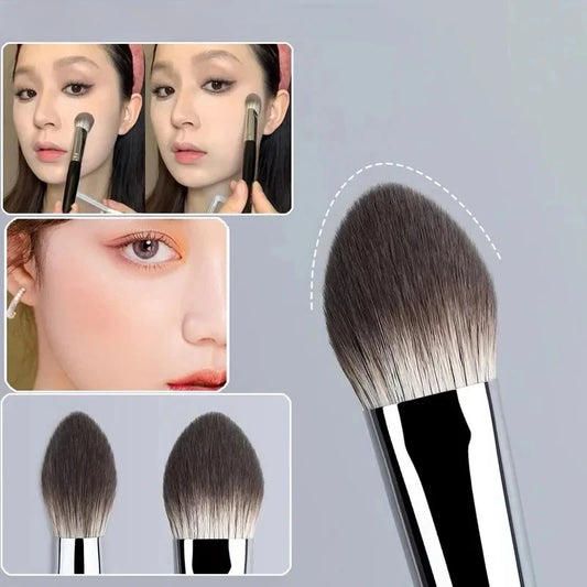 1/2PCS Piers Heart Blusher Brush